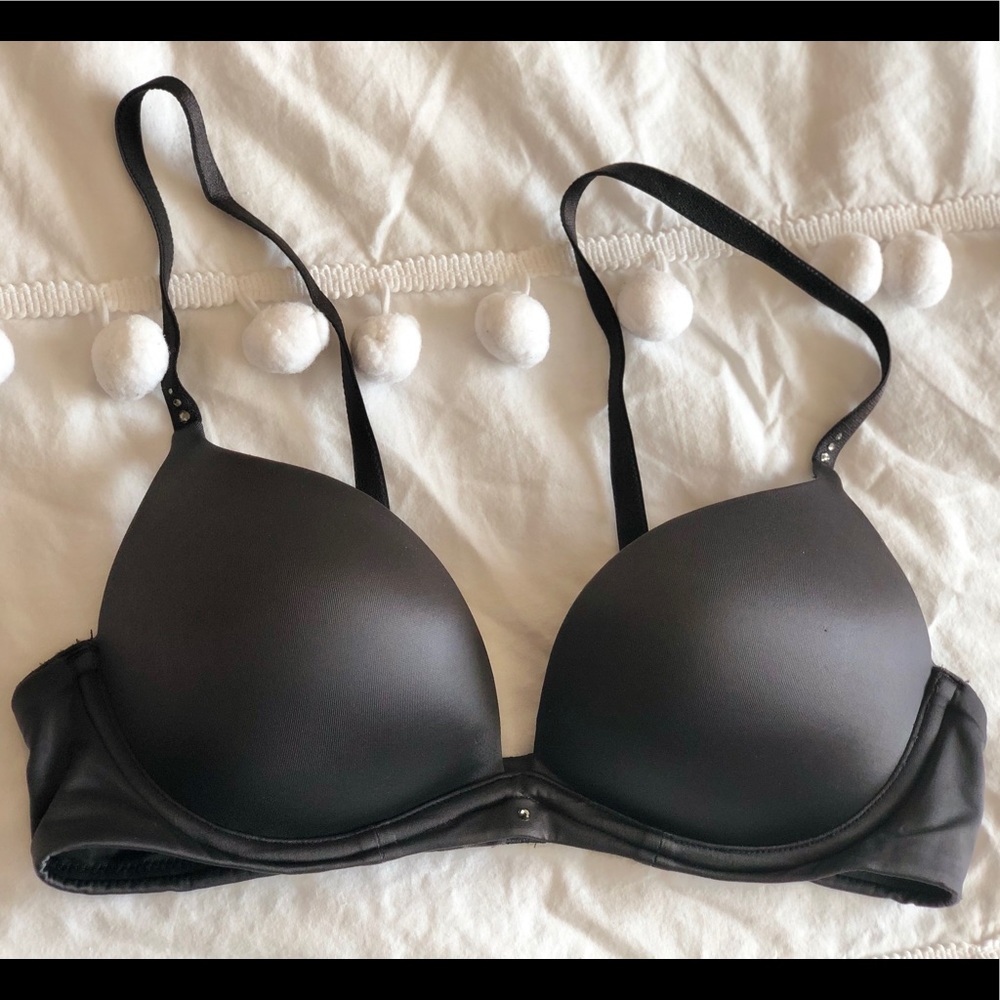 Victoria's Secret Dark Grey Rhinestone Biofit Push-Up Bra 32B